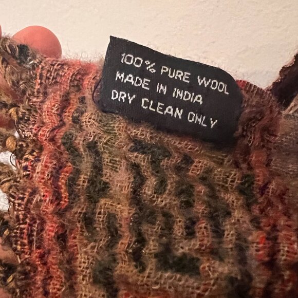 Vintage wool scarf - Picture 6 of 6